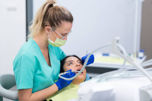 Best Emergency Tooth Extraction in Newton Falls, OH